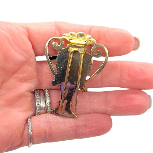 Vintage Signed 1940’s Monet Sterling Vermeil Urn Shaped Fur Clip - Picture 12 of 12